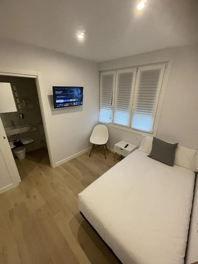 Habitaciones Arrisal Bilbao Homestay